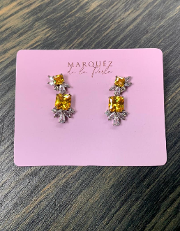 Aretes piedra amarilla cuadrada