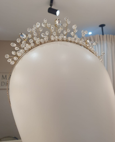 Tiara Dorada